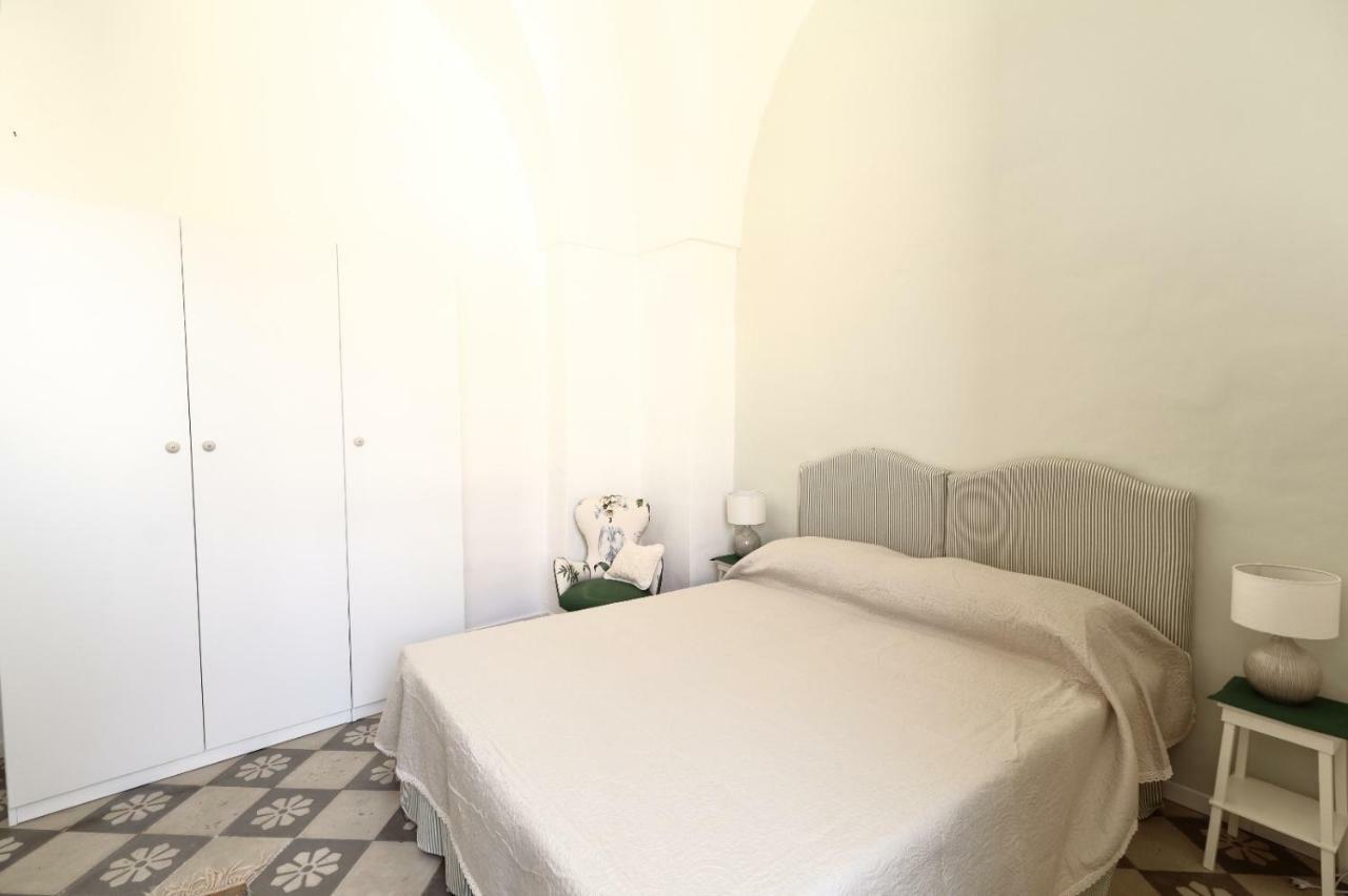 Slow Lecce - Old Town Apartment Sit מראה חיצוני תמונה